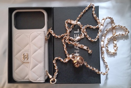 Chanel iphone pro - iphone, 17