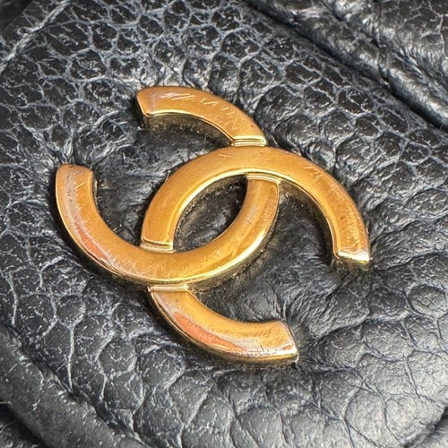 Chanel iphone - chanel, pro